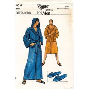 1970's VOGUE Men's Robe and Slippers Pattern 9616 Size XL UNCUT